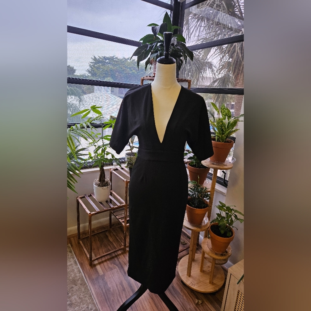 Fashion Nova Black Open Back Deep V Midi Dress Size S NWT